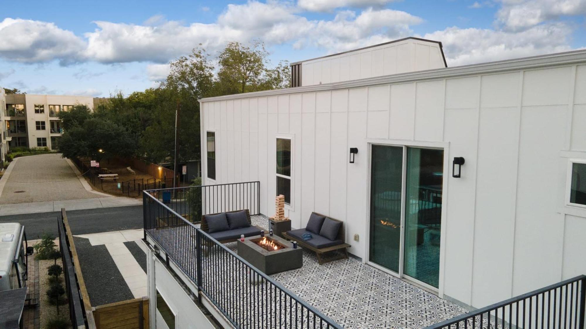 Melody By Avantstay Peloton Included Sleek Home Austin Exteriér fotografie